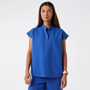 Figs Rafaela Women’s Scrub Top- New with Tags